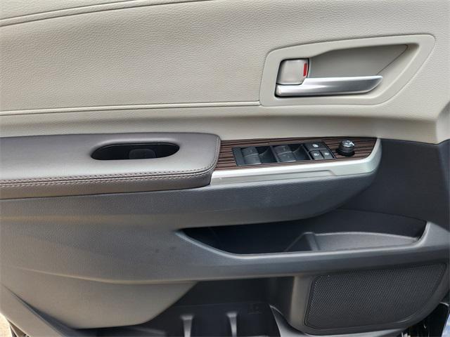 used 2023 Toyota Sienna car, priced at $39,895