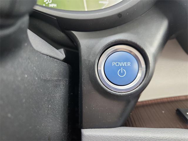 used 2023 Toyota Sienna car, priced at $39,895