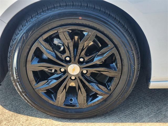 used 2024 Chevrolet Malibu car, priced at $18,165