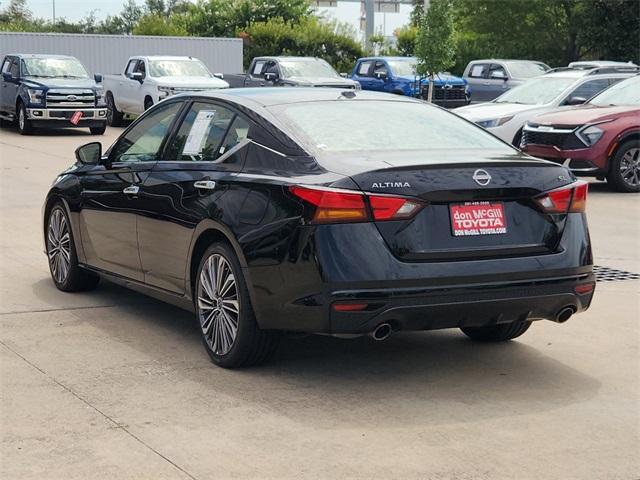 used 2023 Nissan Altima car, priced at $22,920