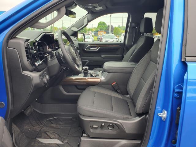 new 2025 Chevrolet Silverado 1500 car, priced at $58,605