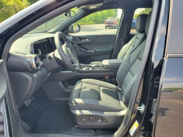 new 2026 Chevrolet Equinox car, priced at $34,295