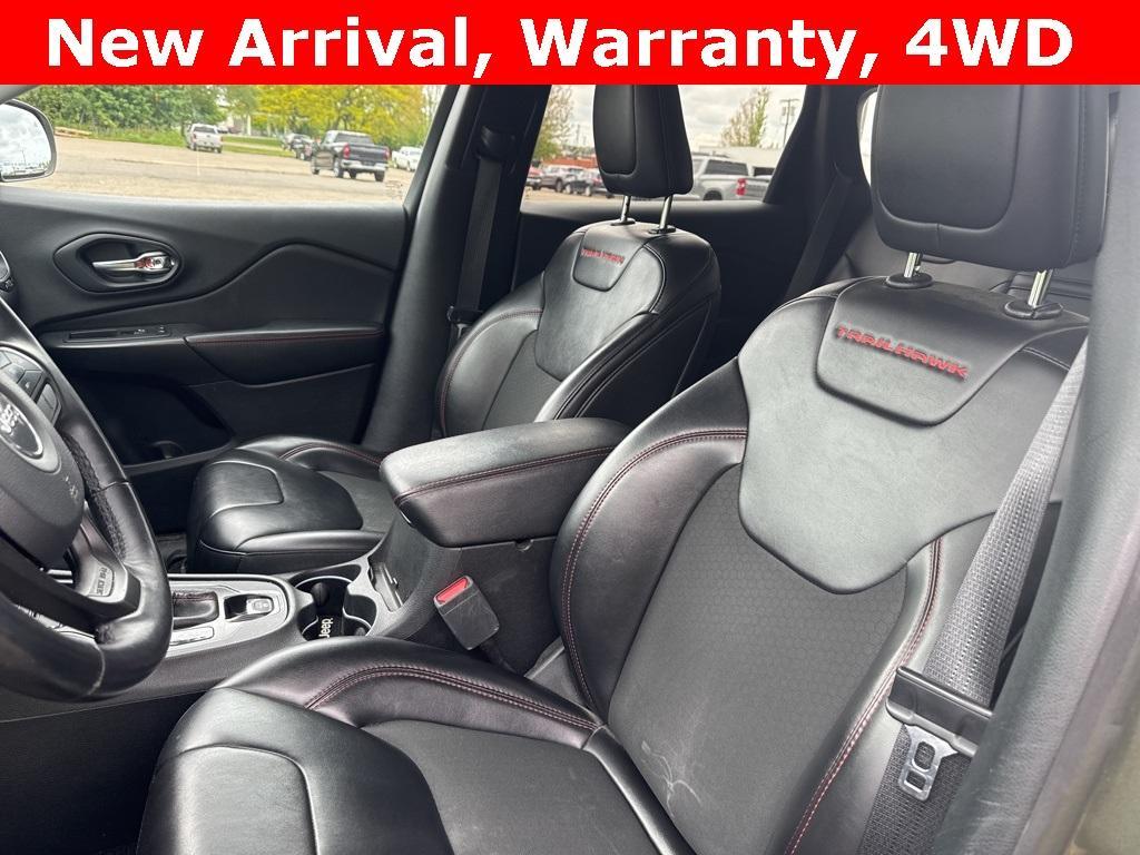 used 2019 Jeep Cherokee car, priced at $15,990