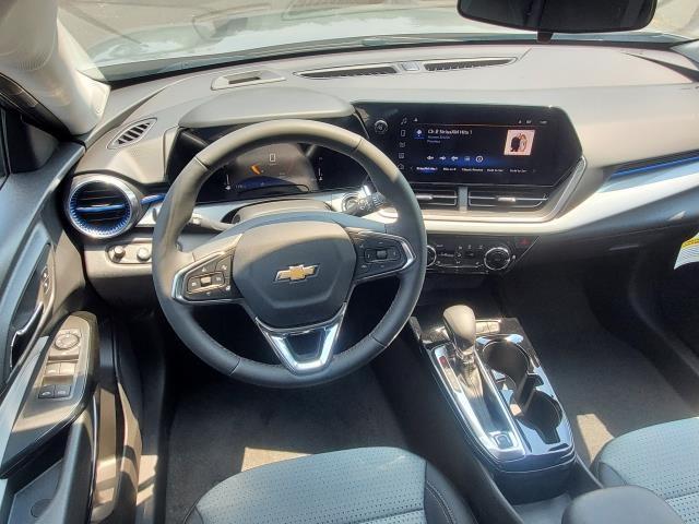 new 2025 Chevrolet Trax car, priced at $25,485