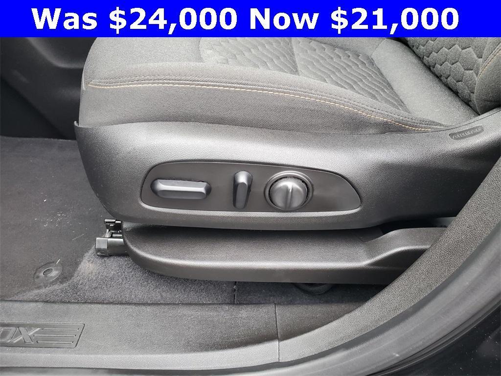 used 2021 Chevrolet Equinox car, priced at $21,000