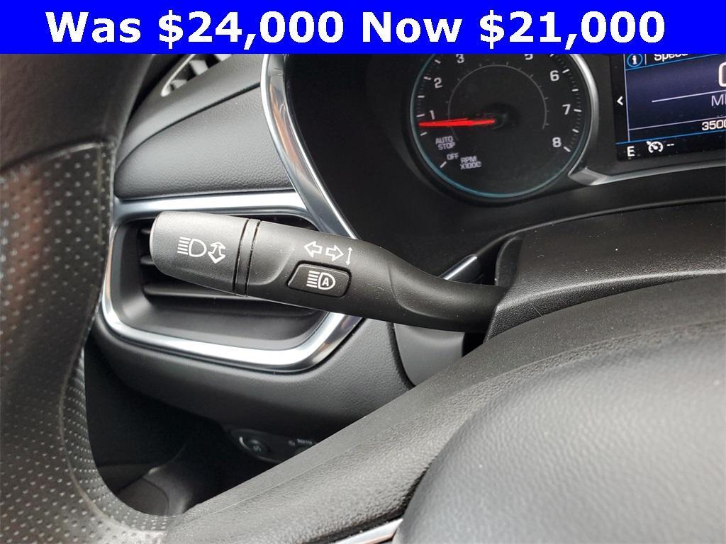 used 2021 Chevrolet Equinox car, priced at $21,000