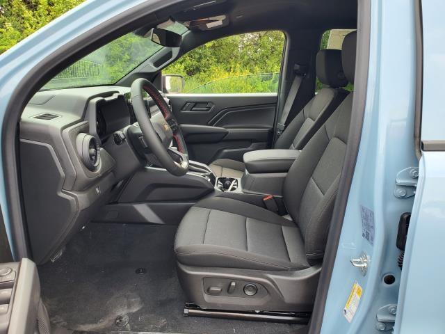 new 2025 Chevrolet Colorado car, priced at $38,030