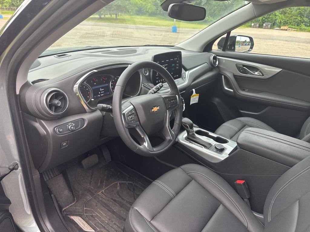 used 2025 Chevrolet Blazer car, priced at $44,900