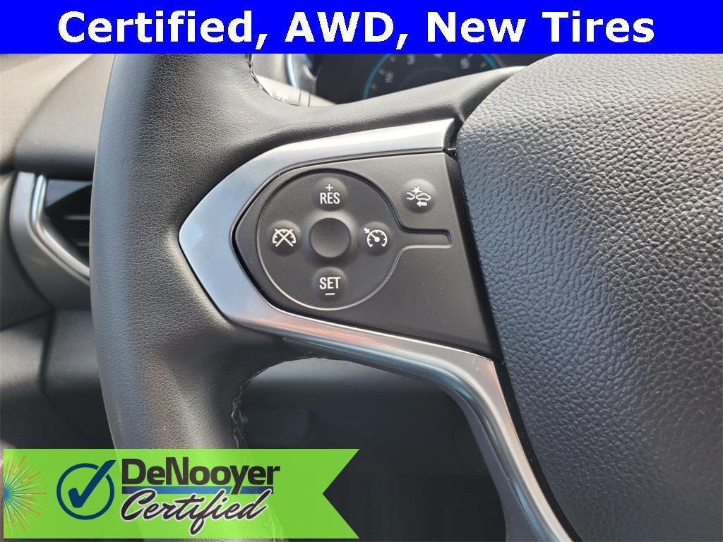 used 2023 Chevrolet Traverse car, priced at $32,104