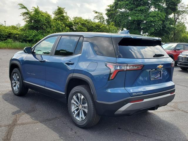 new 2026 Chevrolet Equinox car, priced at $29,995