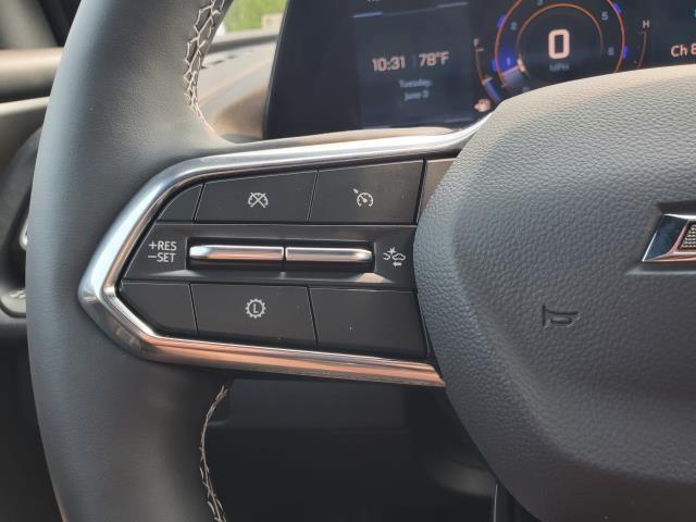 new 2025 Chevrolet Traverse car, priced at $46,830