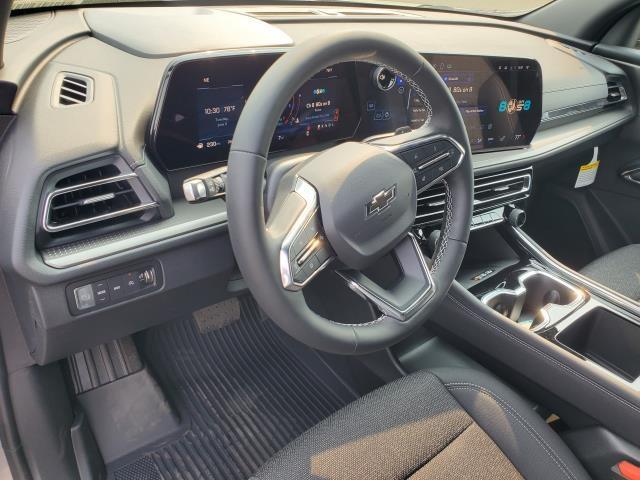 new 2025 Chevrolet Traverse car, priced at $46,830
