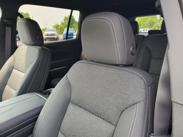 new 2025 Chevrolet Traverse car, priced at $46,830