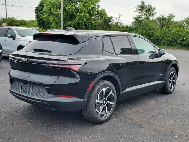 new 2025 Chevrolet Equinox EV car, priced at $34,140