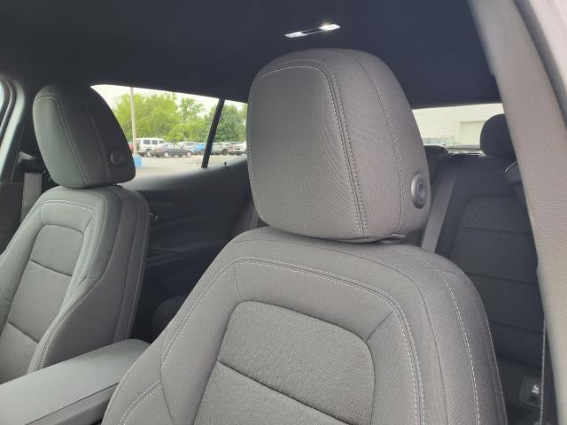 new 2025 Chevrolet Equinox EV car, priced at $34,140