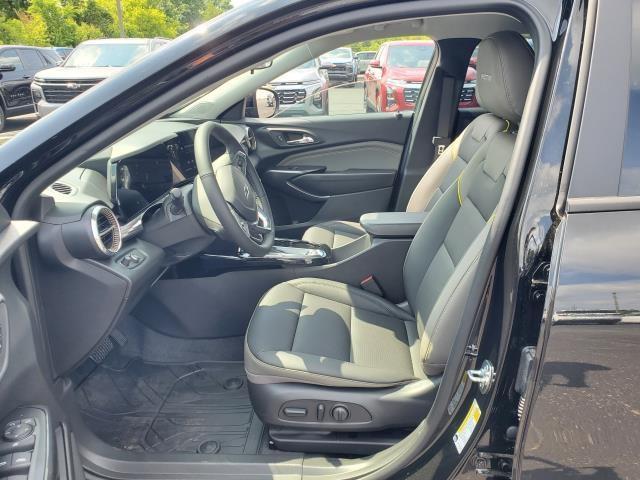 new 2025 Chevrolet Trax car, priced at $26,705