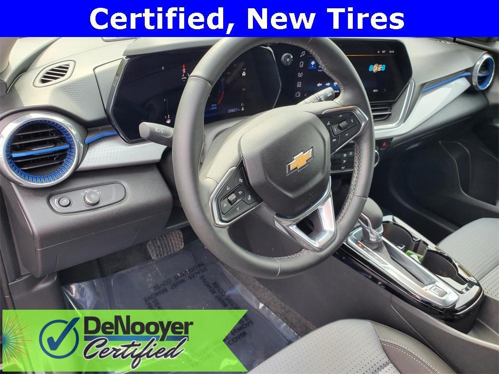 used 2024 Chevrolet Trax car, priced at $22,990