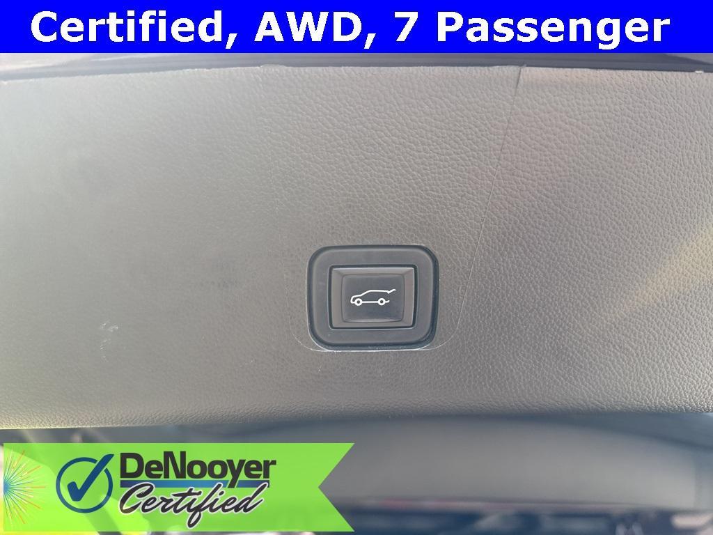 used 2022 Chevrolet Traverse car, priced at $30,990