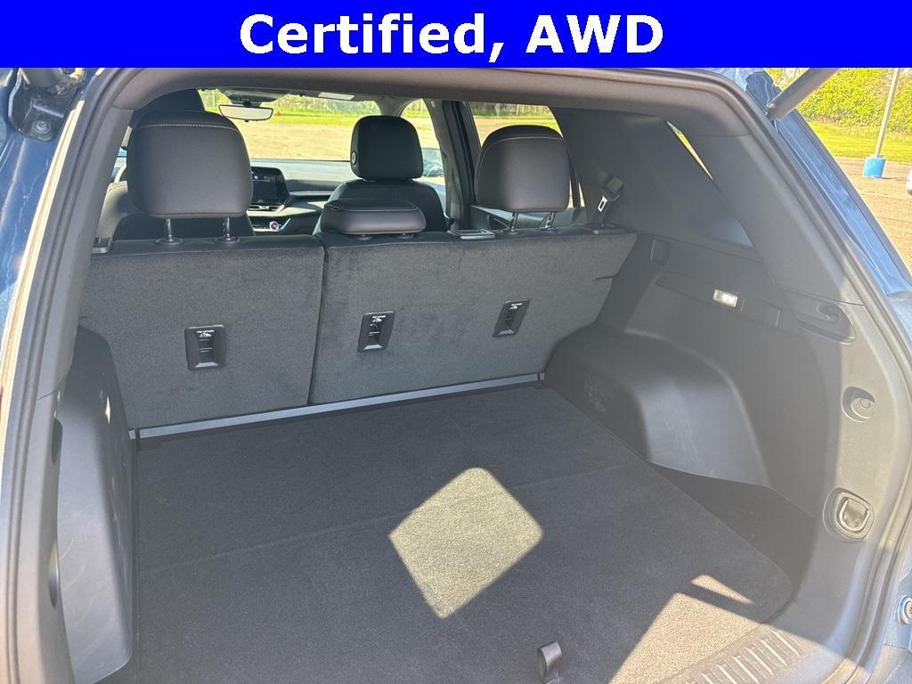 used 2025 Chevrolet Equinox car, priced at $31,992