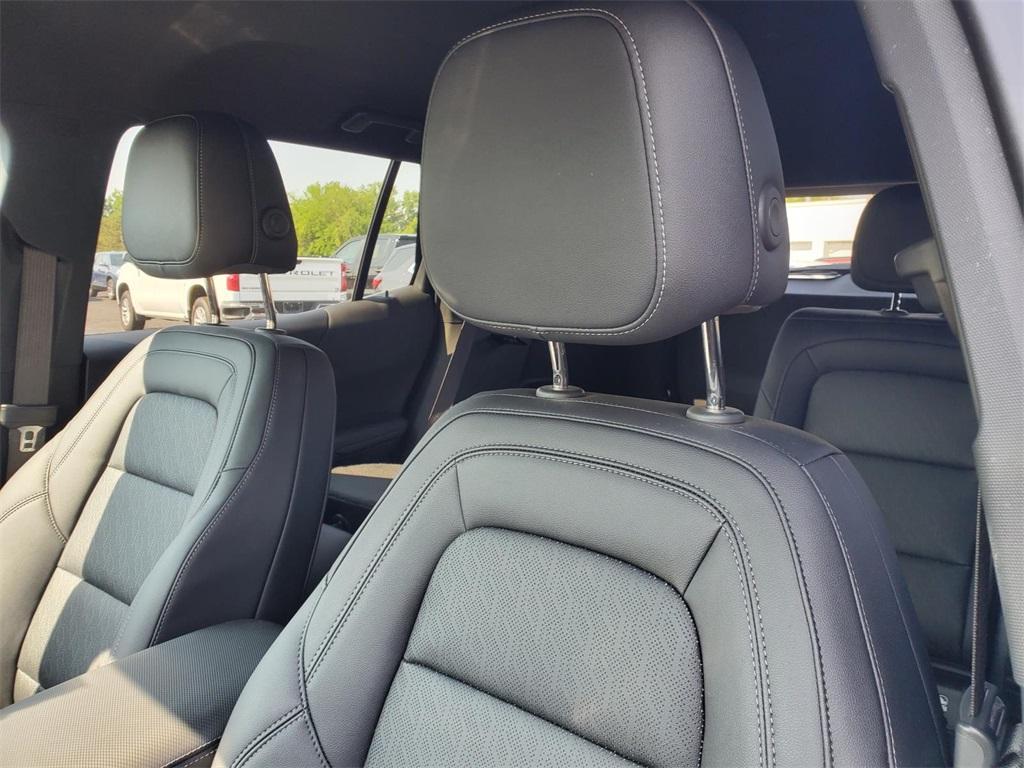 used 2025 Chevrolet Equinox car, priced at $31,309
