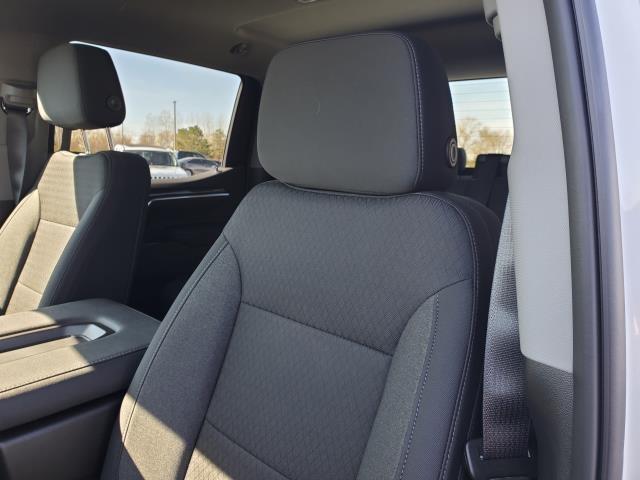 new 2025 Chevrolet Silverado 1500 car, priced at $52,995