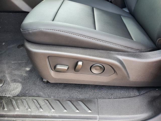 new 2025 Chevrolet Colorado car, priced at $43,365
