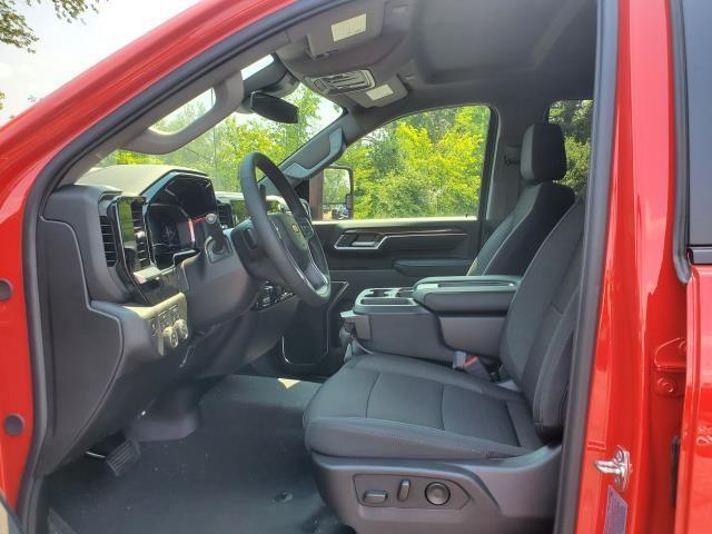 new 2025 Chevrolet Silverado 2500 car, priced at $61,195