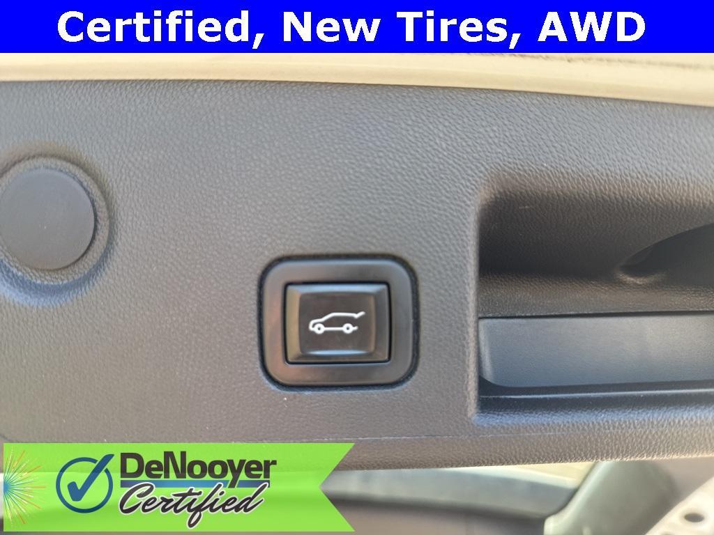 used 2022 Chevrolet Equinox car, priced at $22,749