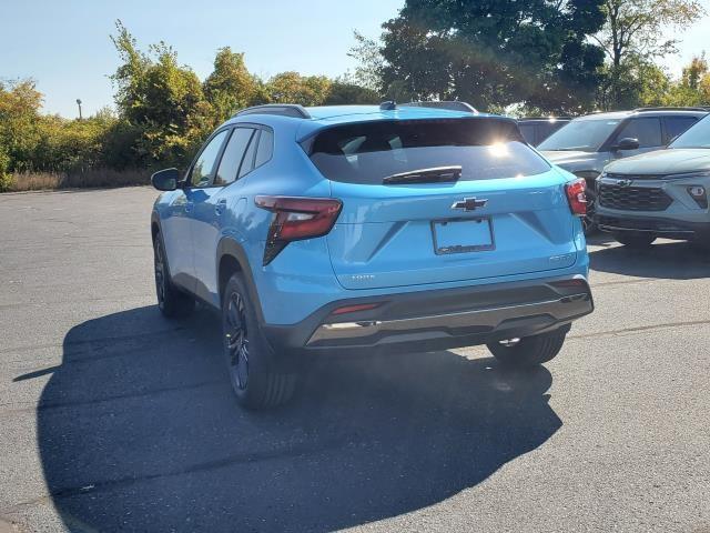 new 2025 Chevrolet Trax car, priced at $26,077