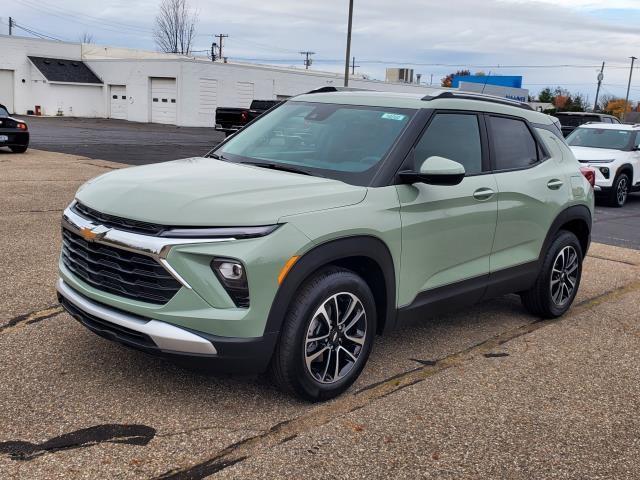 new 2025 Chevrolet TrailBlazer car, priced at $25,990