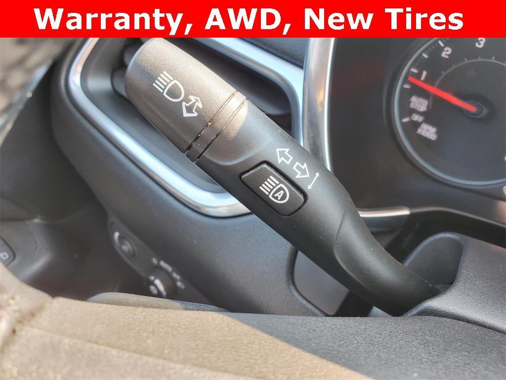 used 2022 Chevrolet Equinox car, priced at $20,240