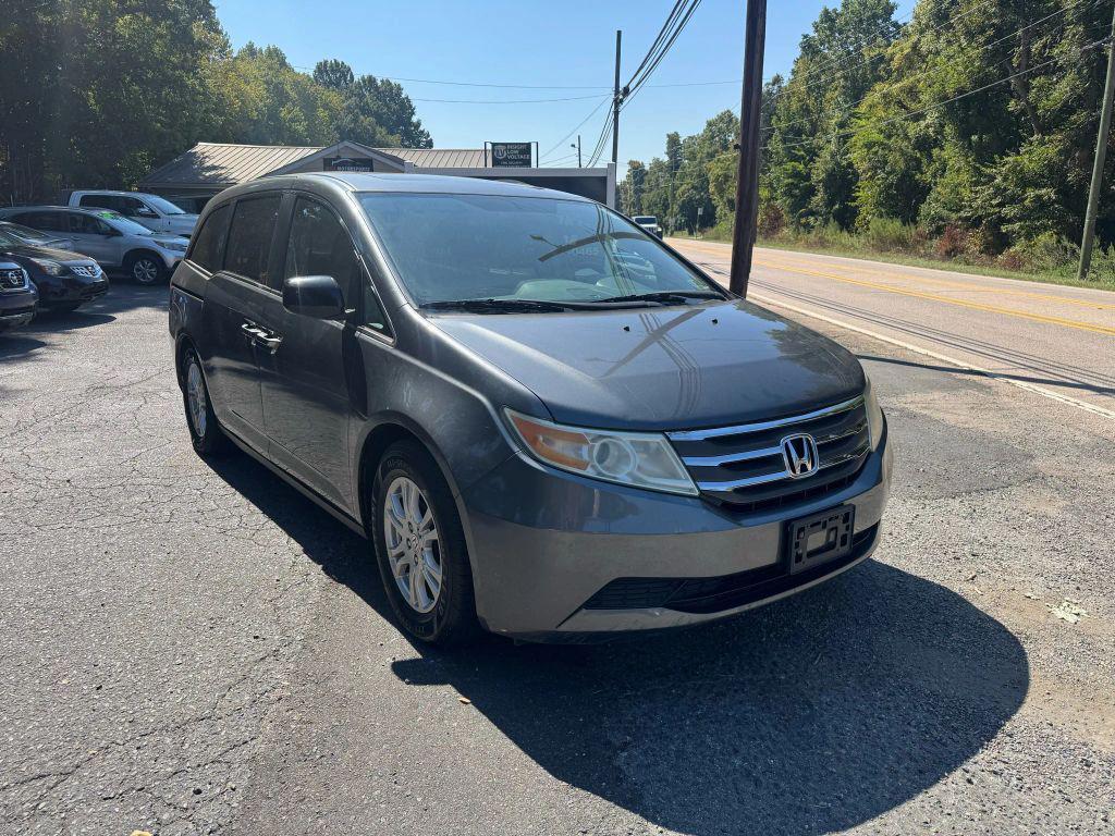 used 2013 Honda Odyssey car, priced at $9,995