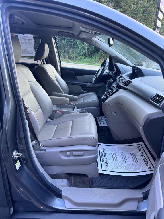 used 2013 Honda Odyssey car, priced at $9,995