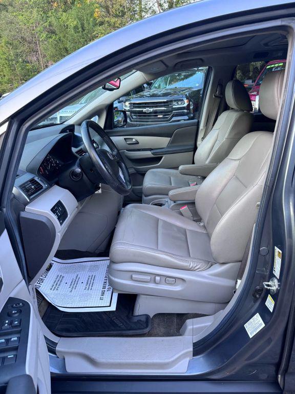 used 2013 Honda Odyssey car, priced at $9,995