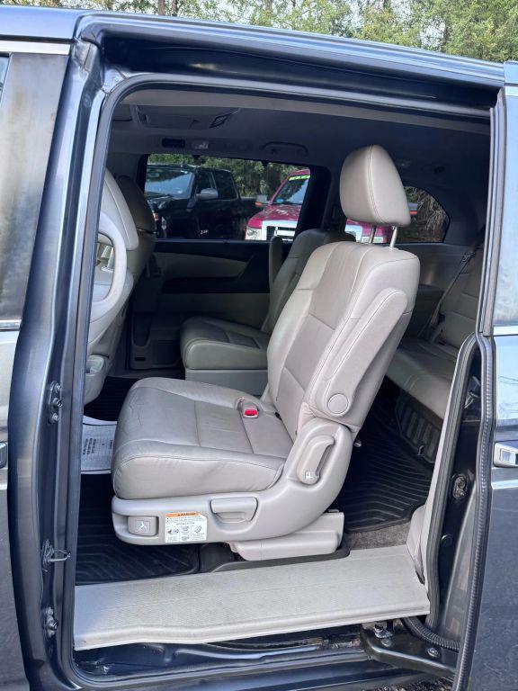 used 2013 Honda Odyssey car, priced at $9,995