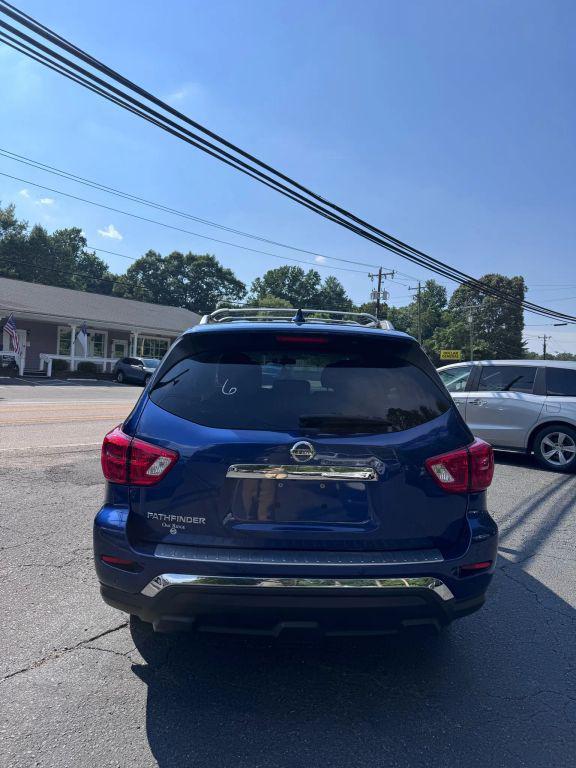 used 2020 Nissan Pathfinder car, priced at $13,495