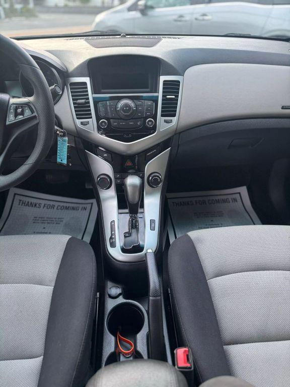used 2015 Chevrolet Cruze car, priced at $7,995
