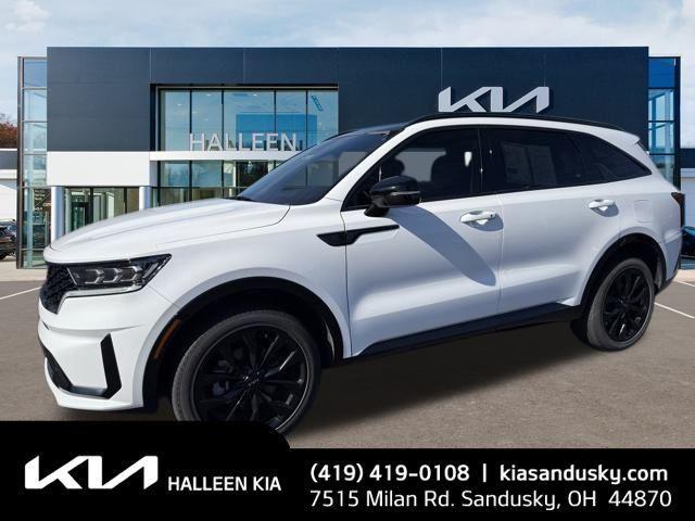 used 2022 Kia Sorento car, priced at $31,263