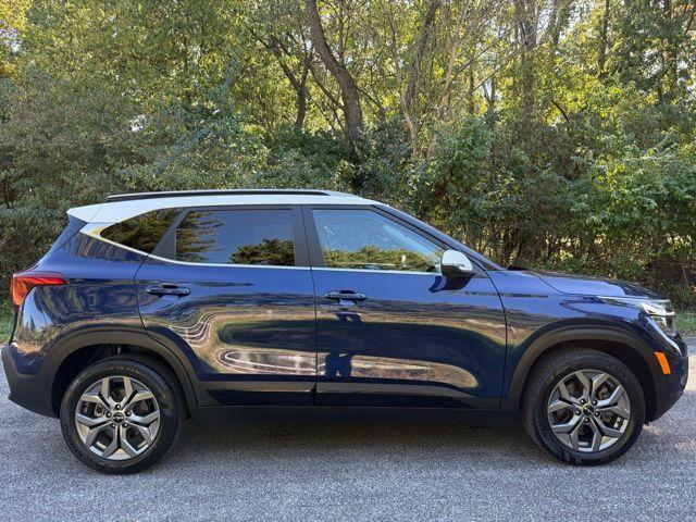 used 2024 Kia Seltos car, priced at $22,103