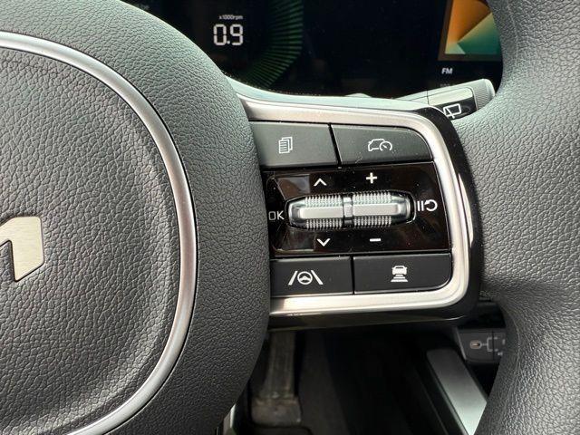 used 2025 Kia Sorento car, priced at $31,130