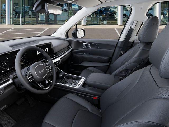 new 2025 Kia Carnival car, priced at $54,760