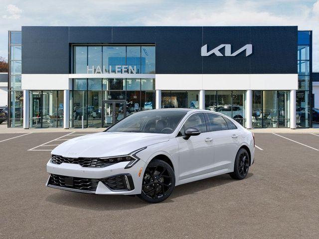 new 2026 Kia K5 car, priced at $34,080