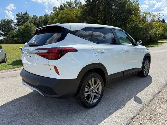 used 2023 Kia Seltos car, priced at $19,989