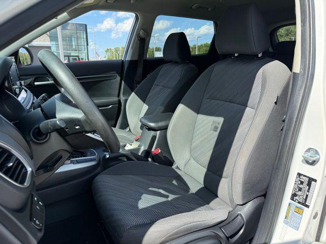used 2023 Kia Seltos car, priced at $19,989