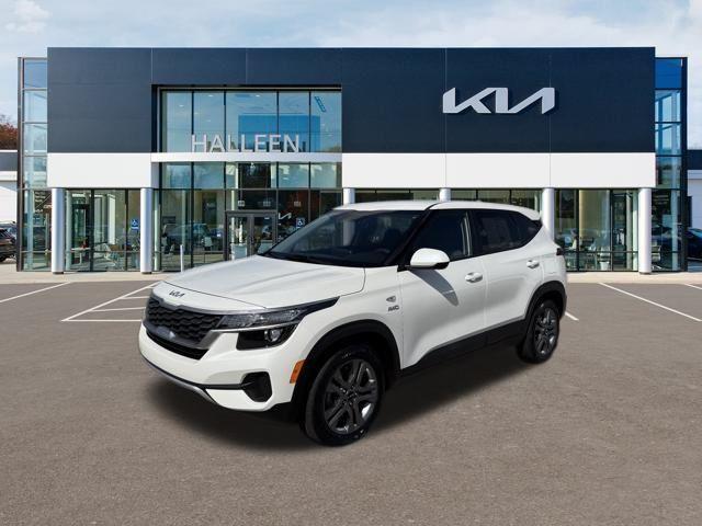 used 2023 Kia Seltos car, priced at $19,989