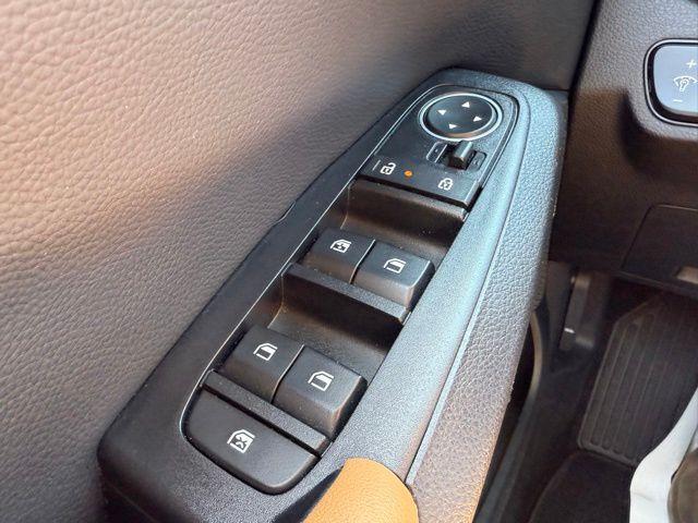 used 2024 Kia Seltos car, priced at $23,754