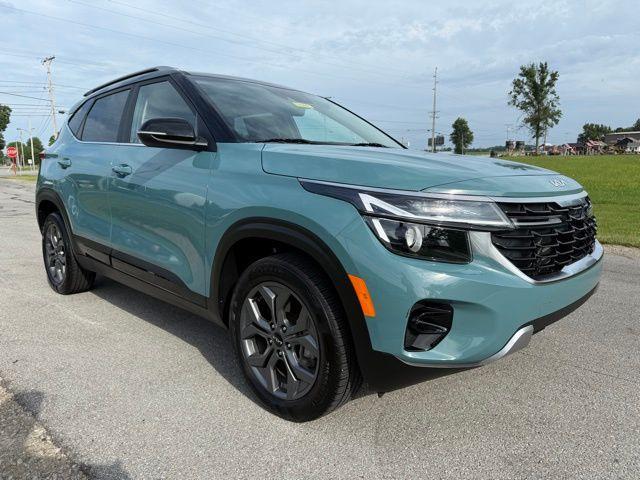 used 2024 Kia Seltos car, priced at $23,822