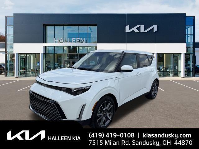 used 2024 Kia Soul car, priced at $21,144