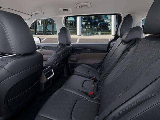 new 2025 Kia Carnival car, priced at $40,500