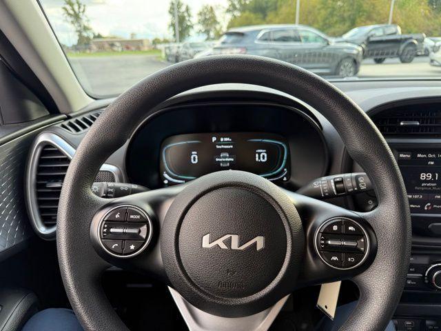 used 2023 Kia Soul car, priced at $19,426